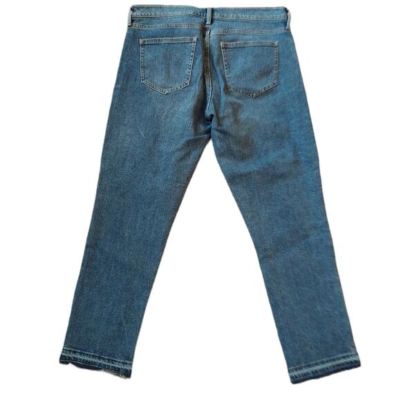 GAP Girlfriend Cropped Jeans - Picture 3 of 9